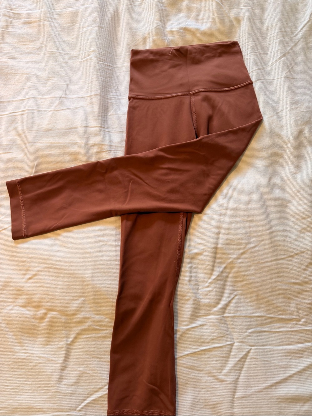 Lululemon Wunder Train Capri Leggings - Picture 3 of 5